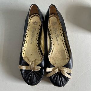 Juicy Couture Black and Gold Women's Flats